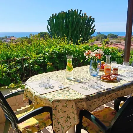 Francis Garden Seaview - Costa Rei